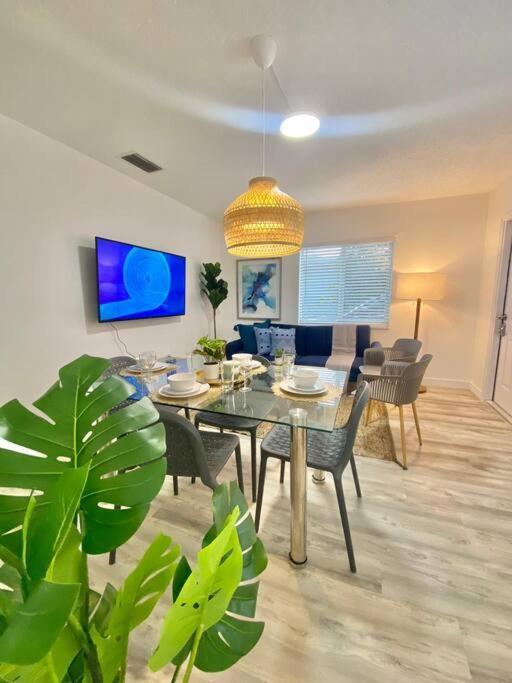 Beautiful & Relax Family House 2/1- Free Parking Βίλα Μαϊάμι Εξωτερικό φωτογραφία